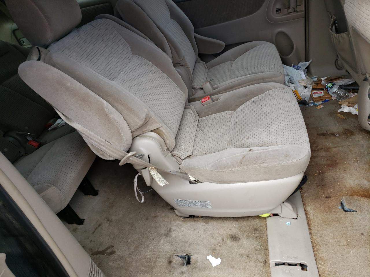 Photo 6 from auction – 2006 TOYOTA SIENNA CE with VIN 5TDZA23C06S515219