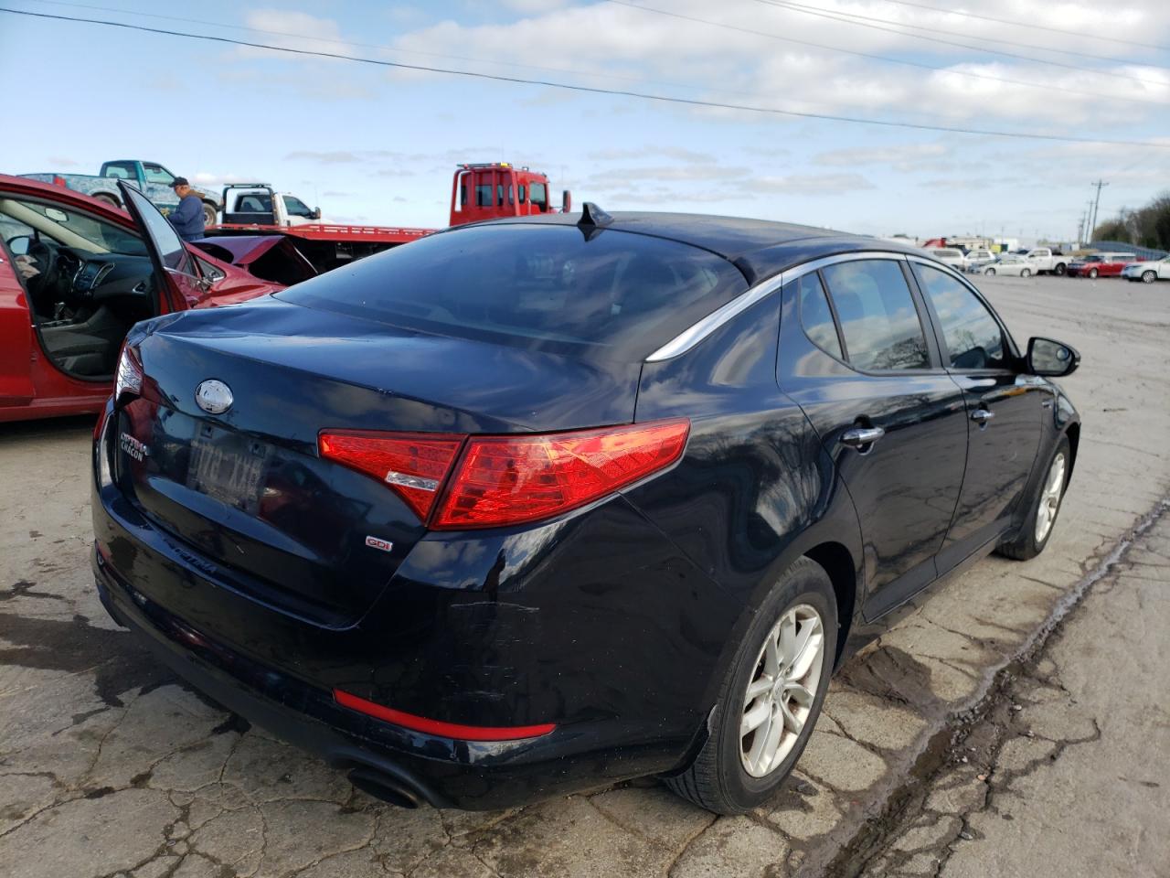 Photo 4 from auction – 2013 KIA OPTIMA LX with VIN KNAGM4A74D5306386