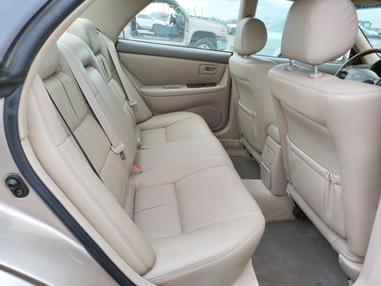 Photo 6 from auction – 2001 LEXUS ES 300 with VIN JT8BF28G010328975