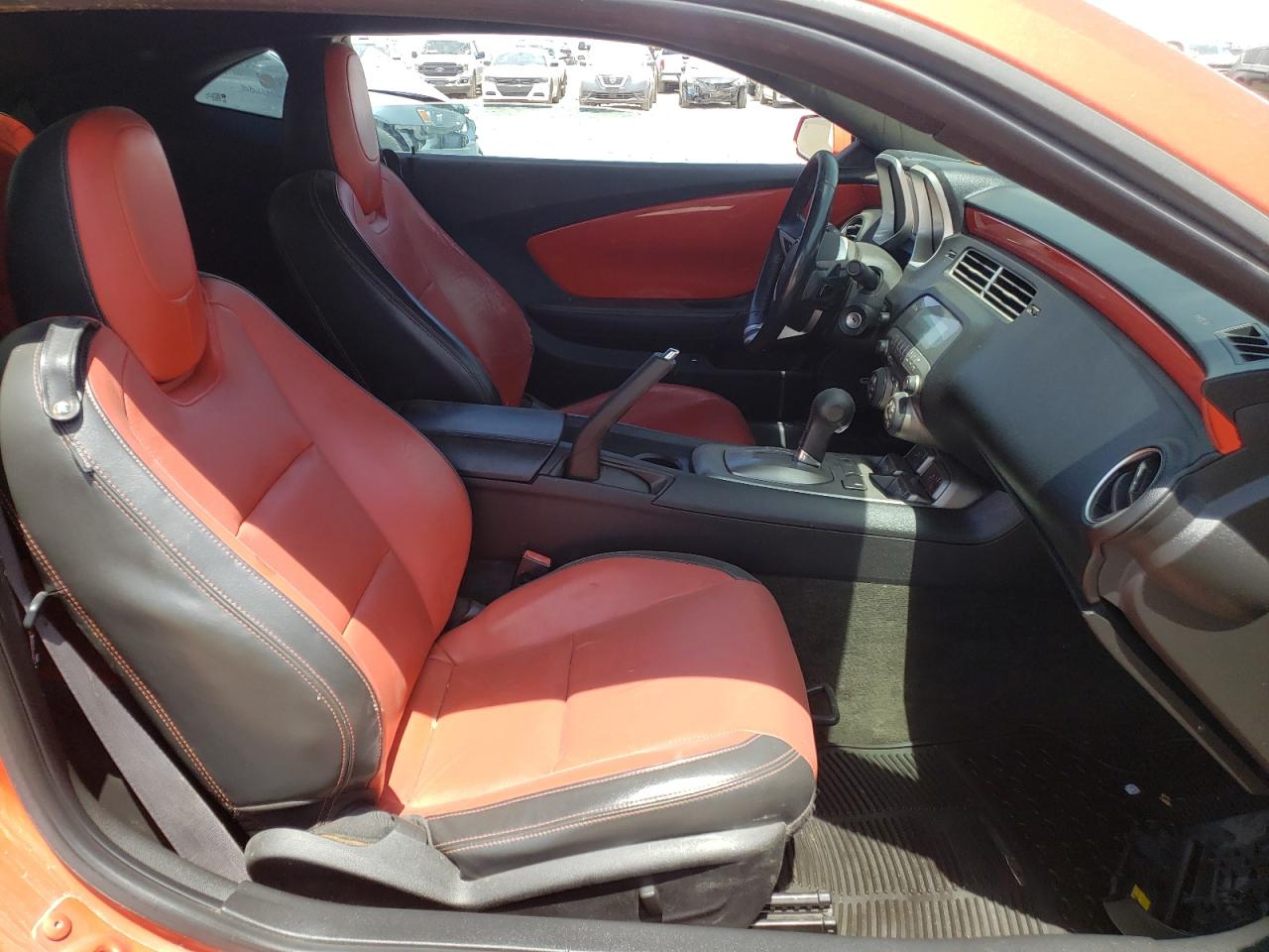 Photo 5 from auction – 2011 CHEVROLET CAMARO LT with VIN 2G1FC1ED5B9181312