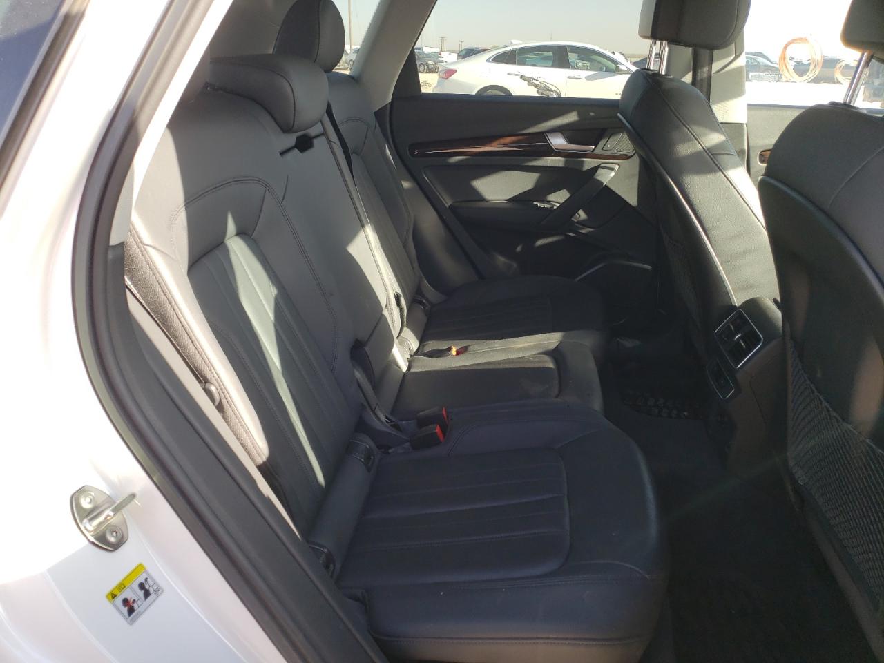 Photo 6 from auction – 2019 AUDI Q5 PREMIUM with VIN WA1ANAFY9K2071630