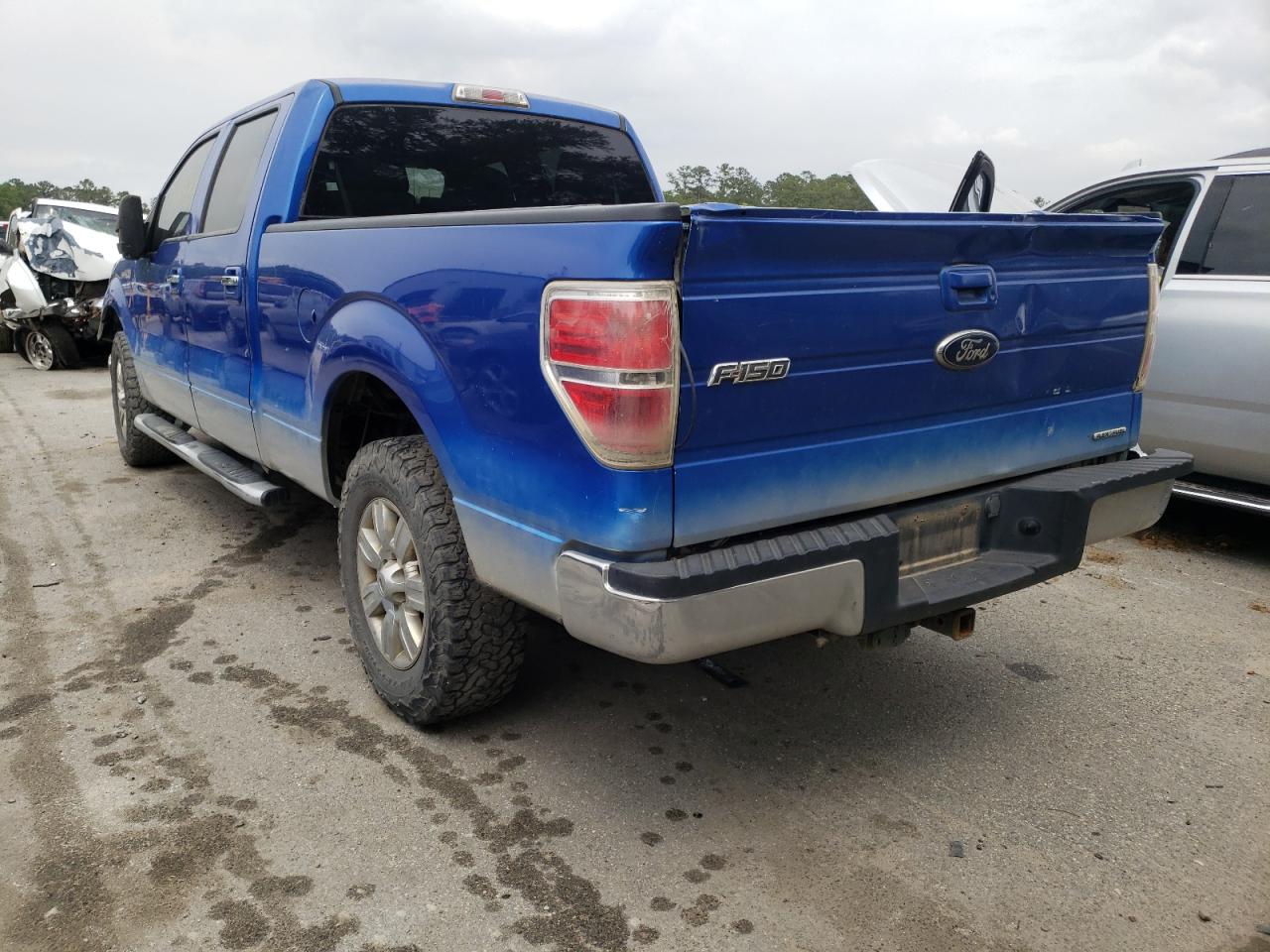 Photo 3 from auction – 2011 FORD F150 SUPER with VIN 1FTFW1EFXBFB53156