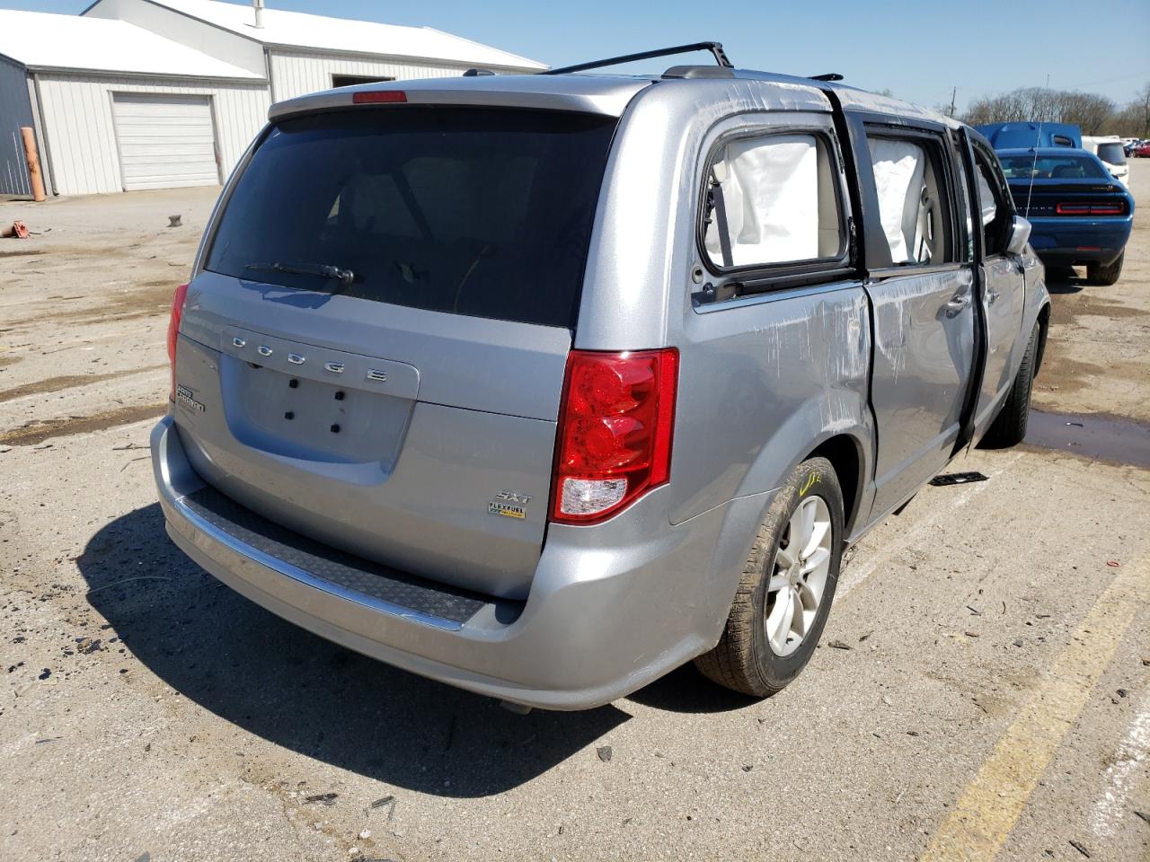 Photo 4 from auction – 2019 DODGE GRAND CARA with VIN 2C4RDGCG7KR619586