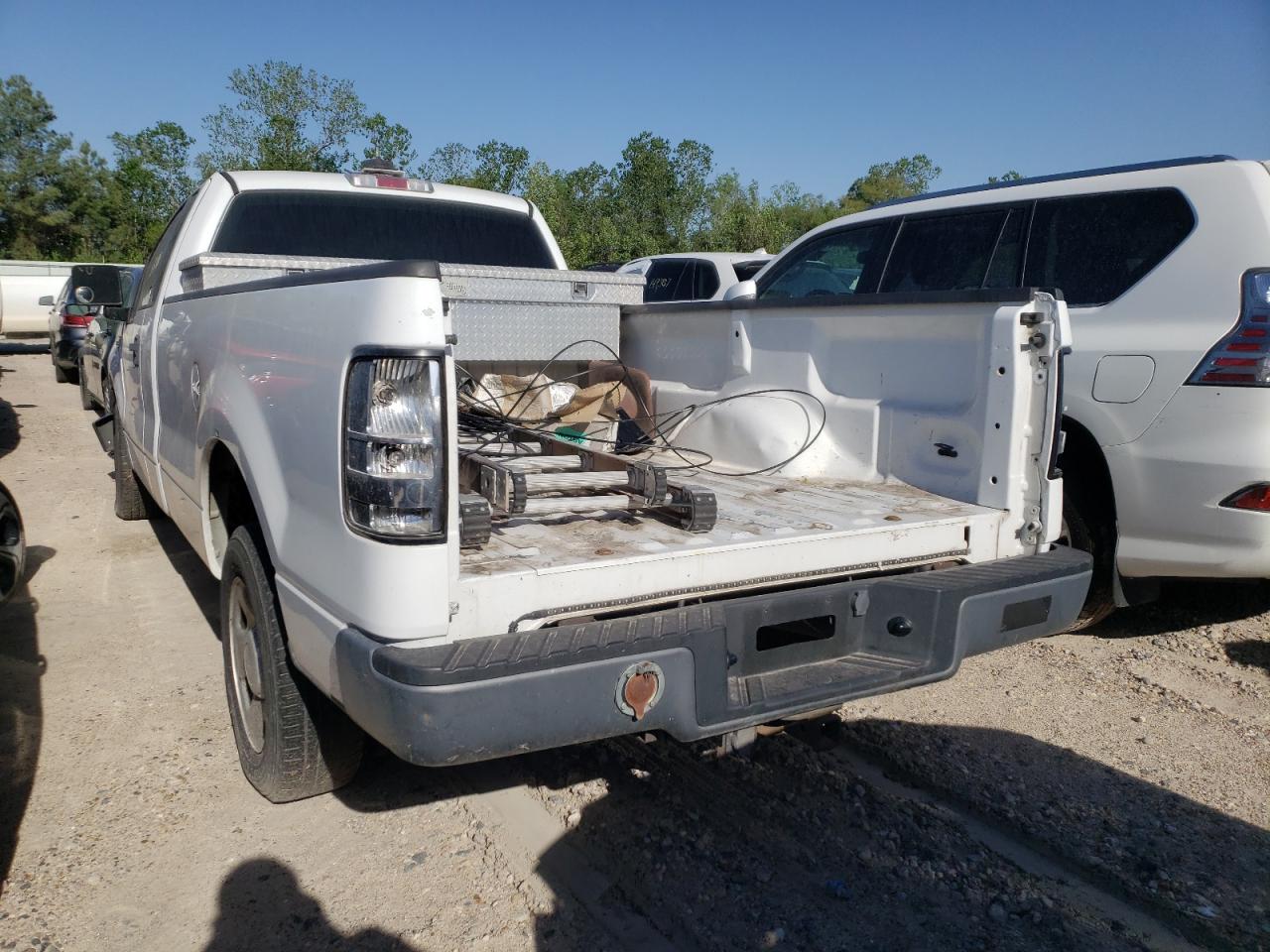 Photo 3 from auction – 2007 FORD F150 with VIN 1FTRF12WX7KD54183