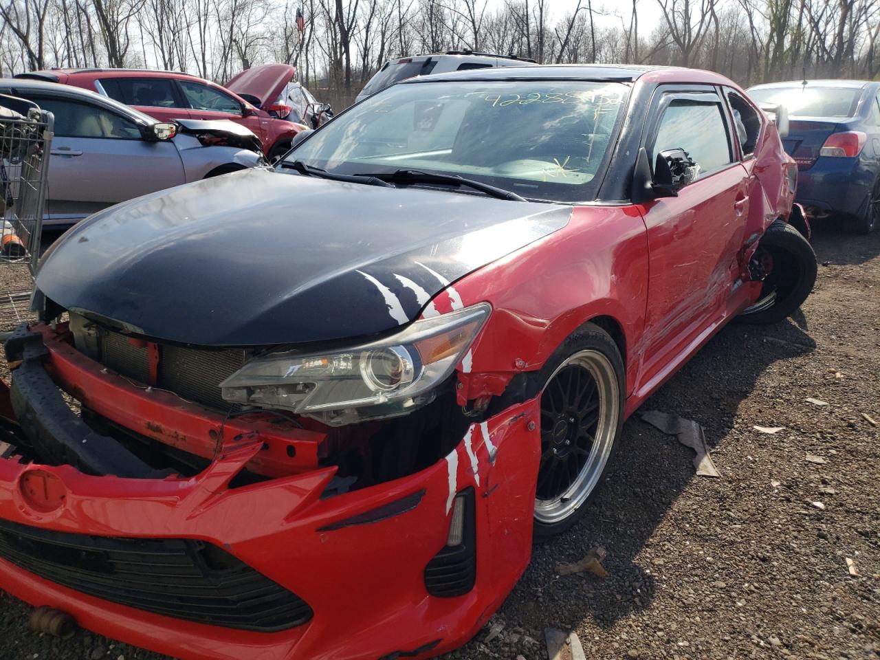 Photo 13 from auction – 2014 SCION TC with VIN JTKJF5C72E3079470
