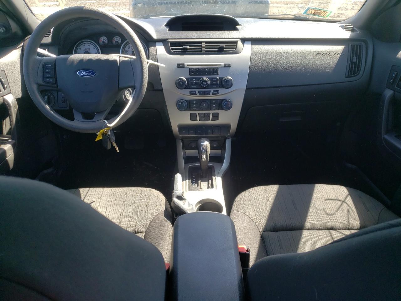 Photo 9 from auction – 2010 FORD FOCUS SE with VIN 1FAHP3FNXAW288312