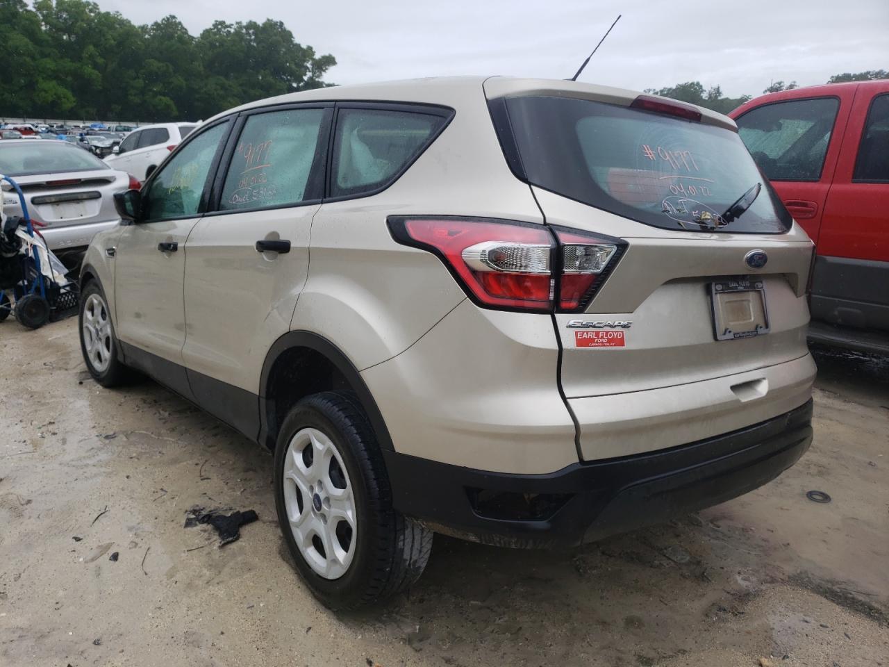 Photo 3 from auction – 2018 FORD ESCAPE S with VIN 1FMCU0F76JUB22843