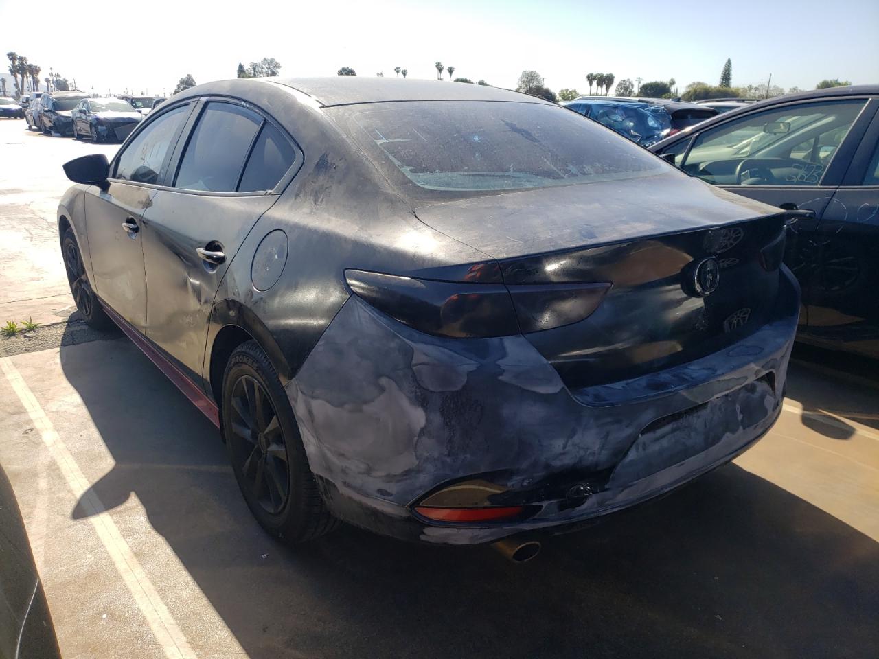 Photo 3 from auction – 2021 MAZDA 3 with VIN JM1BPAALXM1328903
