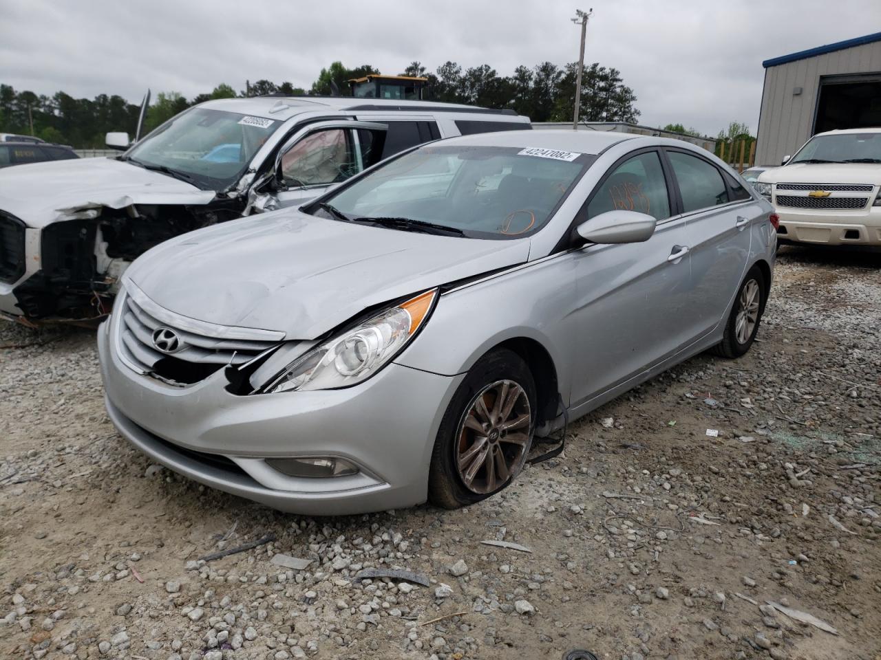 Photo 2 from auction – 2013 HYUNDAI SONATA GLS with VIN 5NPEB4AC9DH791847