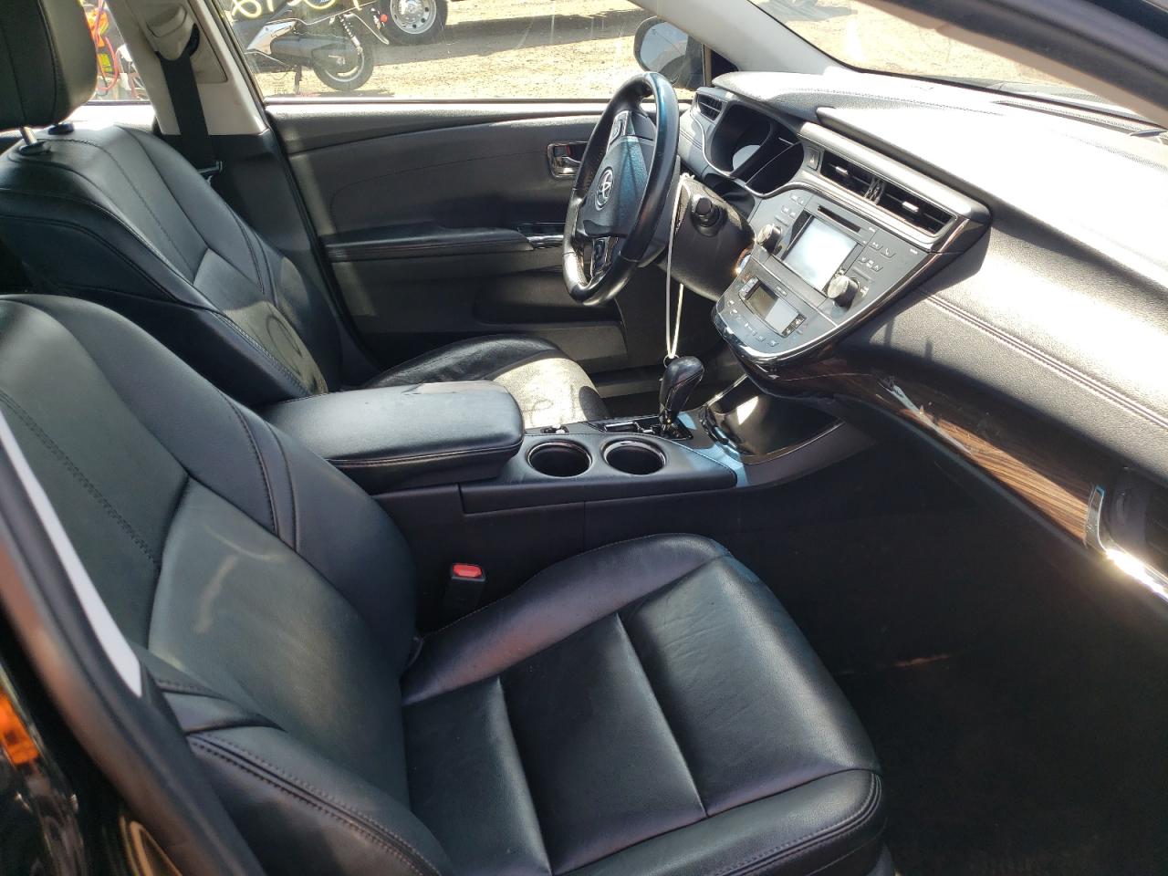 Photo 5 from auction – 2015 TOYOTA AVALON with VIN 4T1BD1EB6FU042425