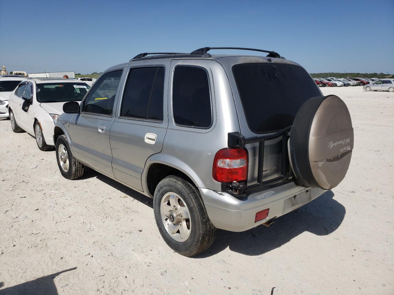 Photo 3 from auction – 2002 KIA SPORTAGE with VIN KNDJB723625168116