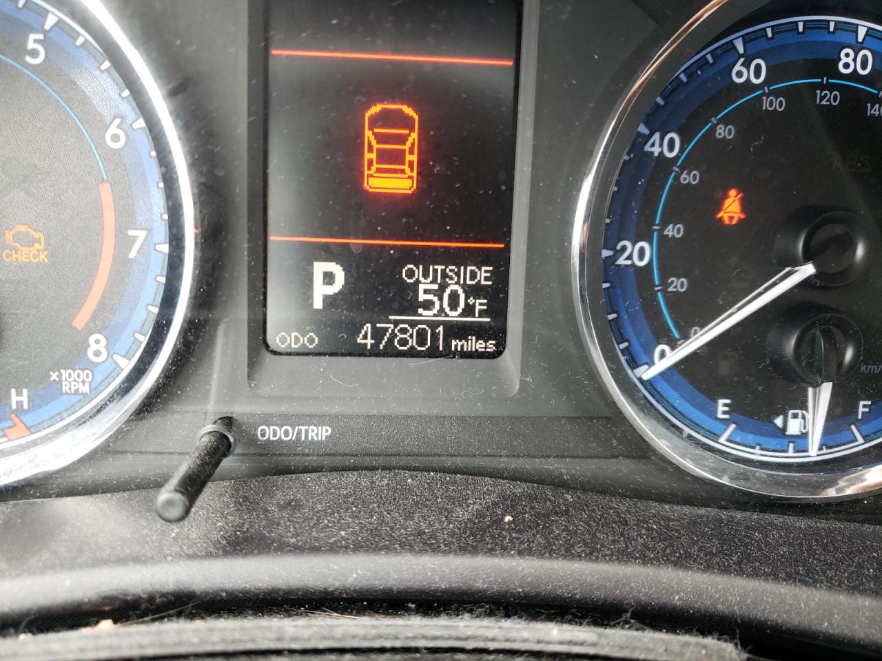 Photo 8 from auction – 2018 TOYOTA COROLLA L with VIN 5YFBURHEXJP742852