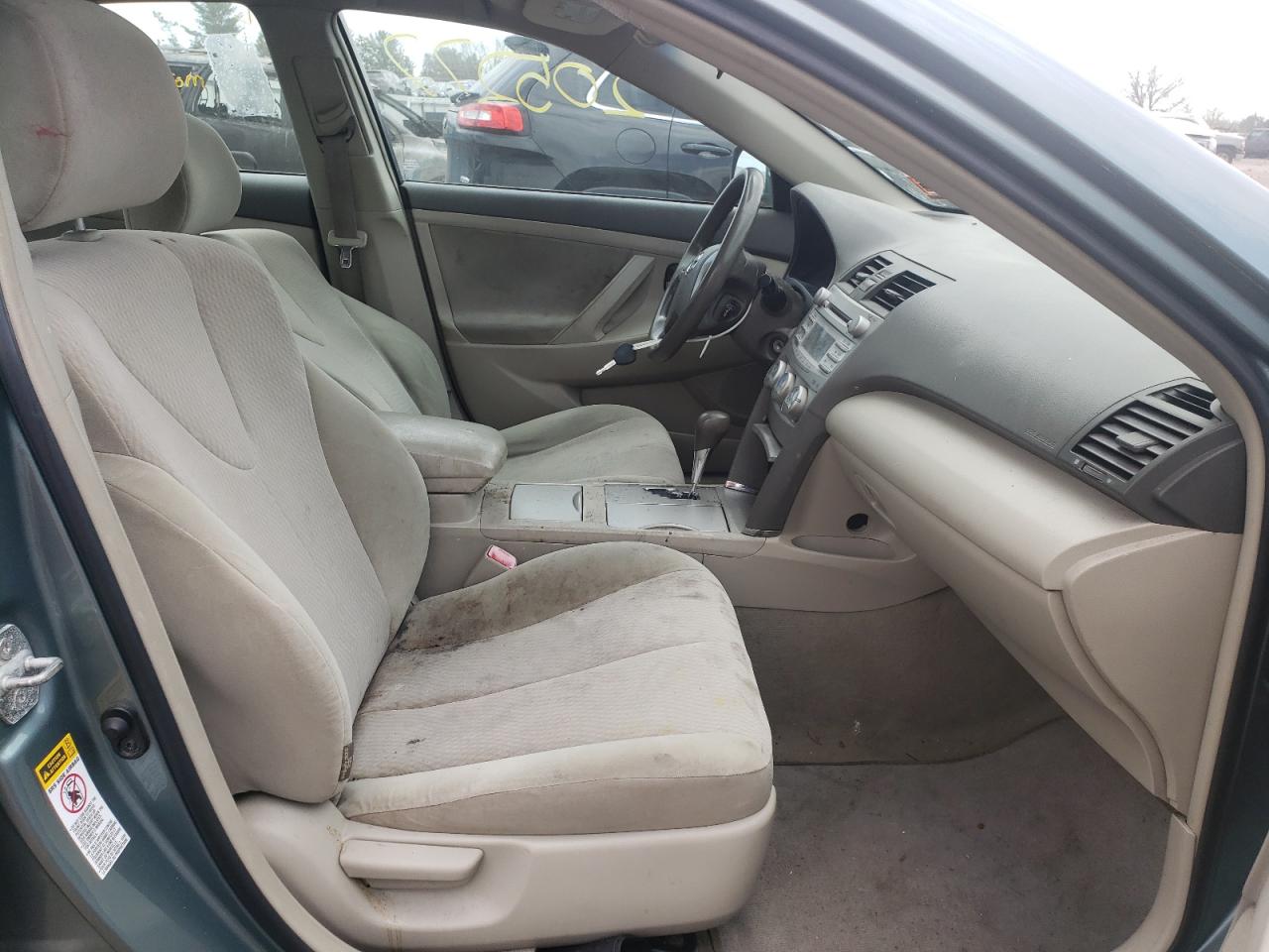 Photo 5 from auction – 2010 TOYOTA CAMRY BASE with VIN 4T1BF3EK8AU544755