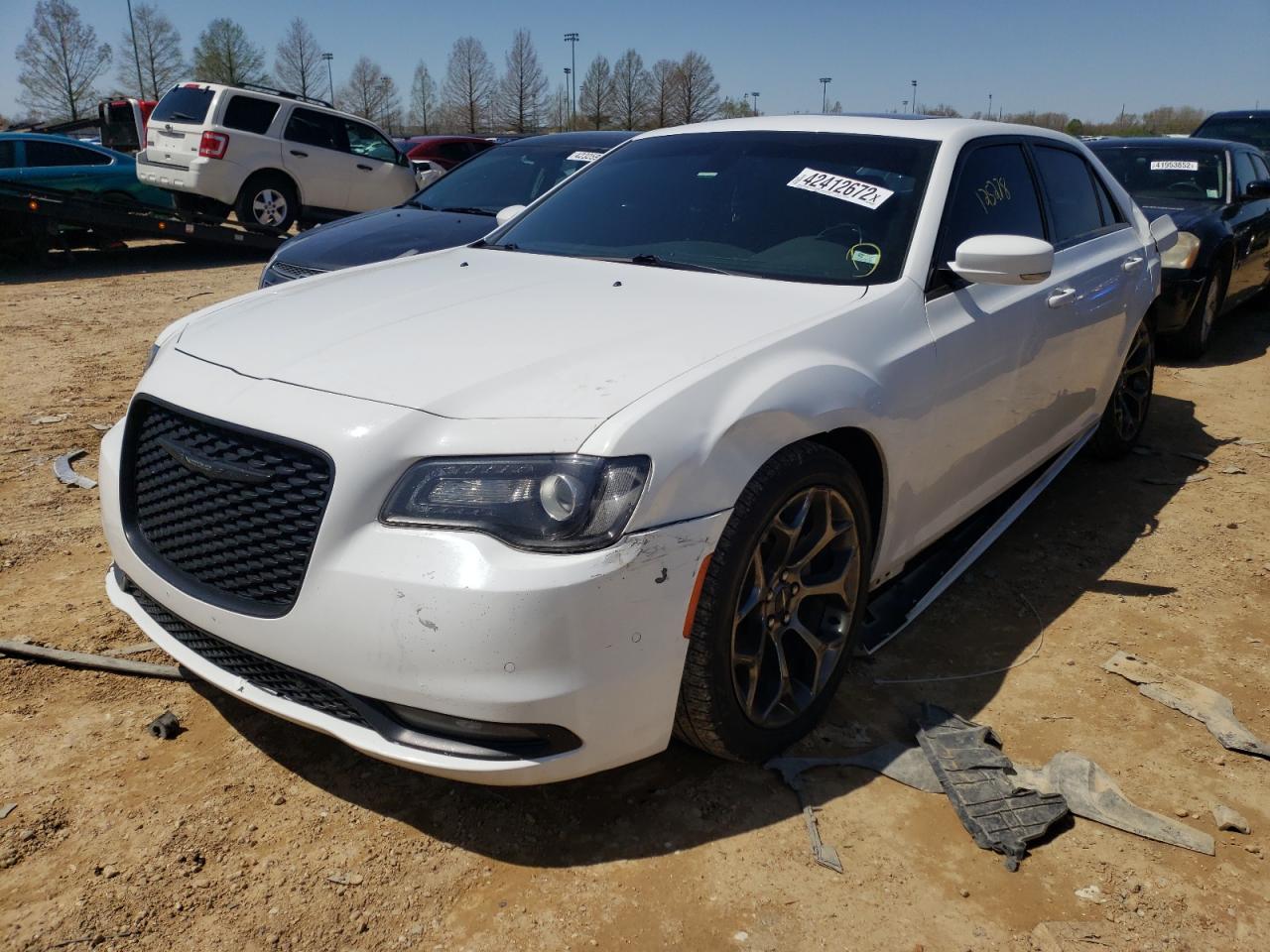 Photo 2 from auction – 2015 CHRYSLER 300 S with VIN 2C3CCABG6FH780647