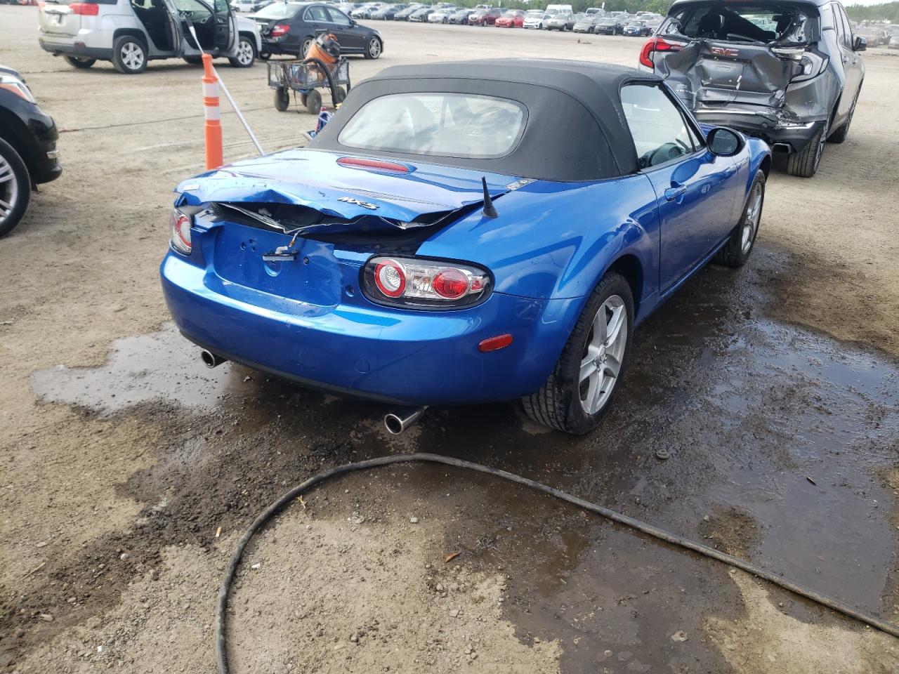 Photo 4 from auction – 2006 MAZDA MX-5 MIATA with VIN JM1NC25F160112224