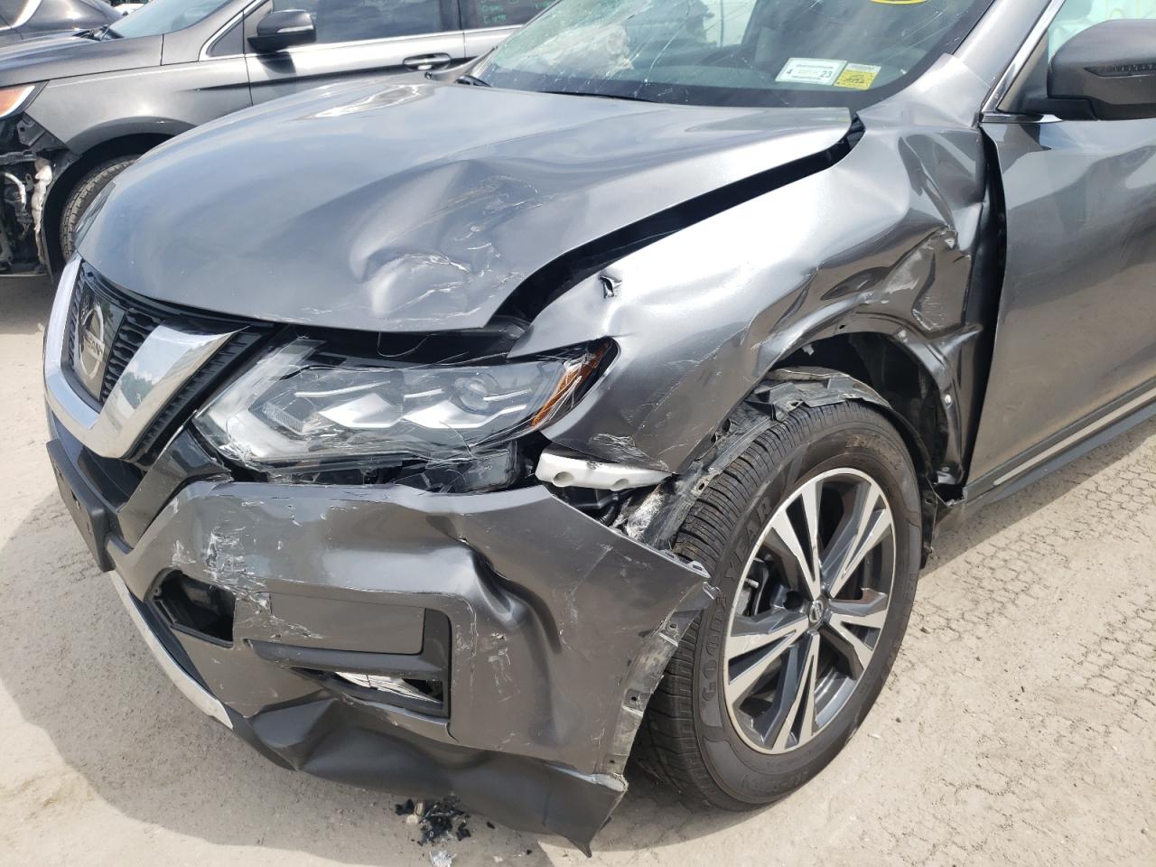 Photo 9 from auction – 2017 NISSAN ROGUE SV with VIN 5N1AT2MVXHC797862