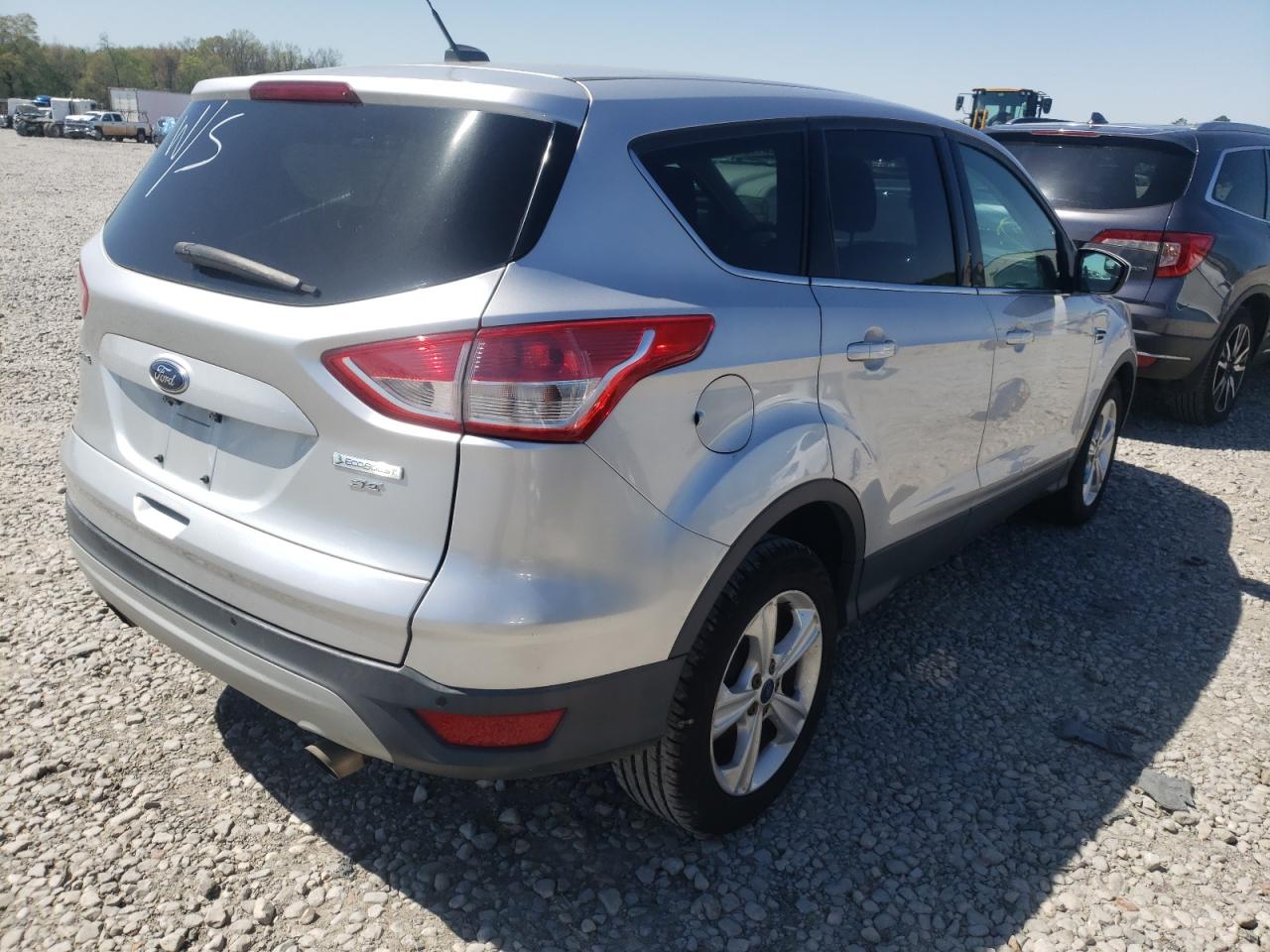 Photo 4 from auction – 2014 FORD ESCAPE SE with VIN 1FMCU0GX9EUC53401