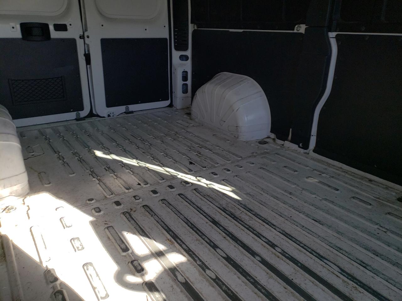 Photo 6 from auction – 2019 RAM PROMASTER with VIN 3C6TRVBG3KE547419