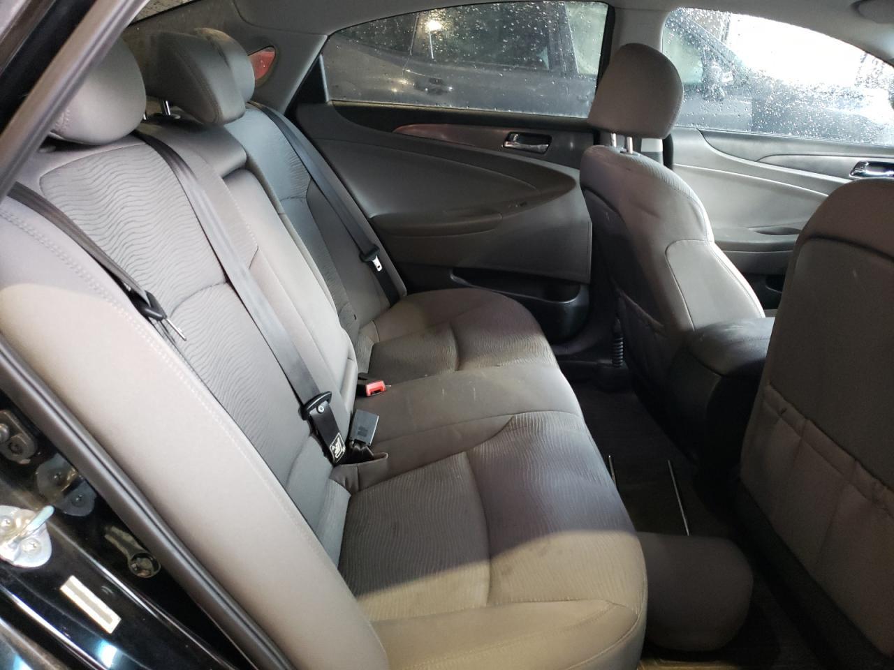 Photo 18 from auction – 2015 HYUNDAI SONATA HYB with VIN KMHEC4A41FA134956