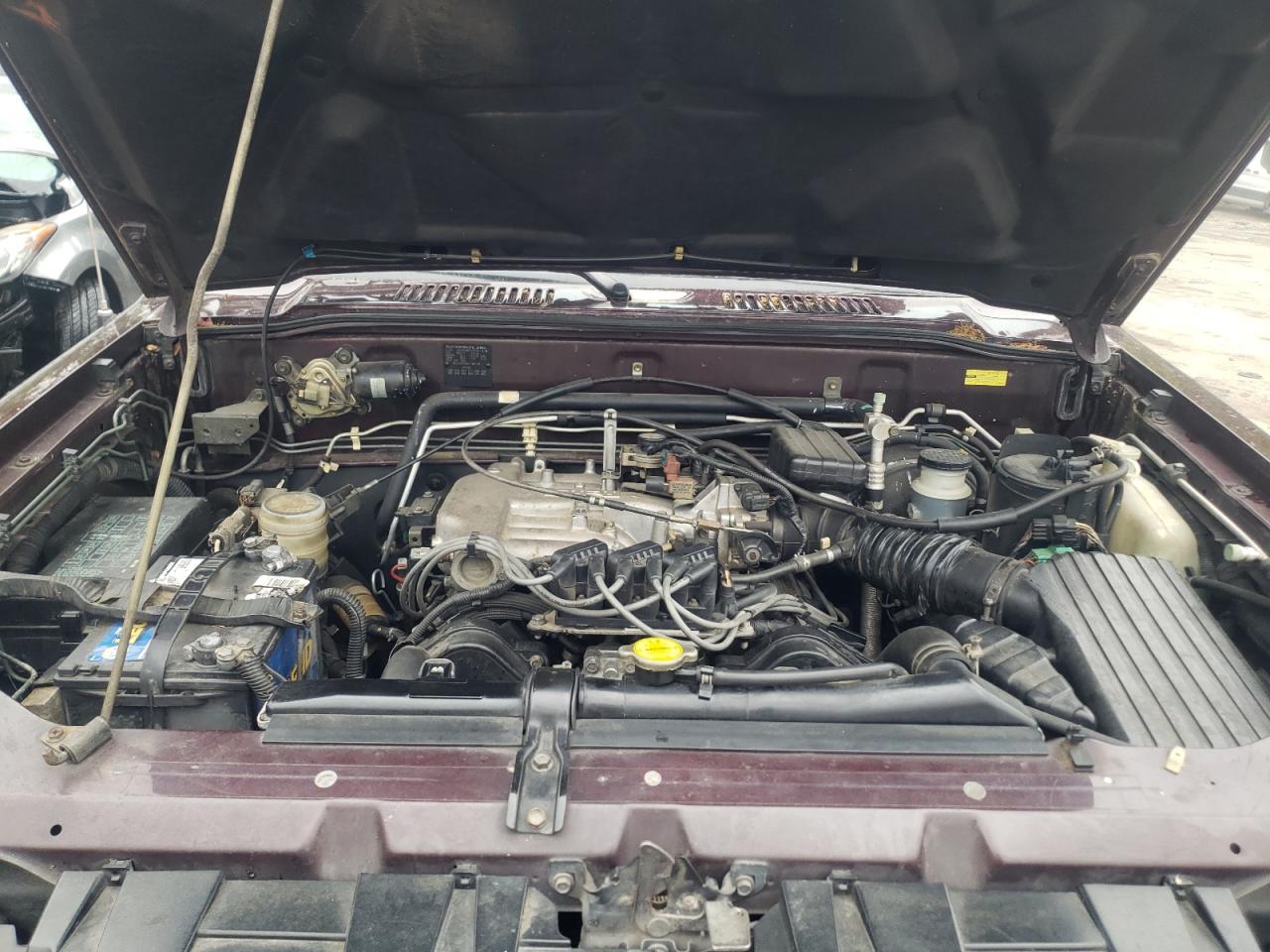 Photo 7 from auction – 1994 ISUZU TROOPER S with VIN JACDH58V1R7911318