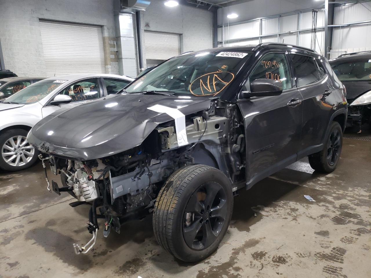 Photo 2 from auction – 2019 JEEP COMPASS LA with VIN 3C4NJDBB7KT661782