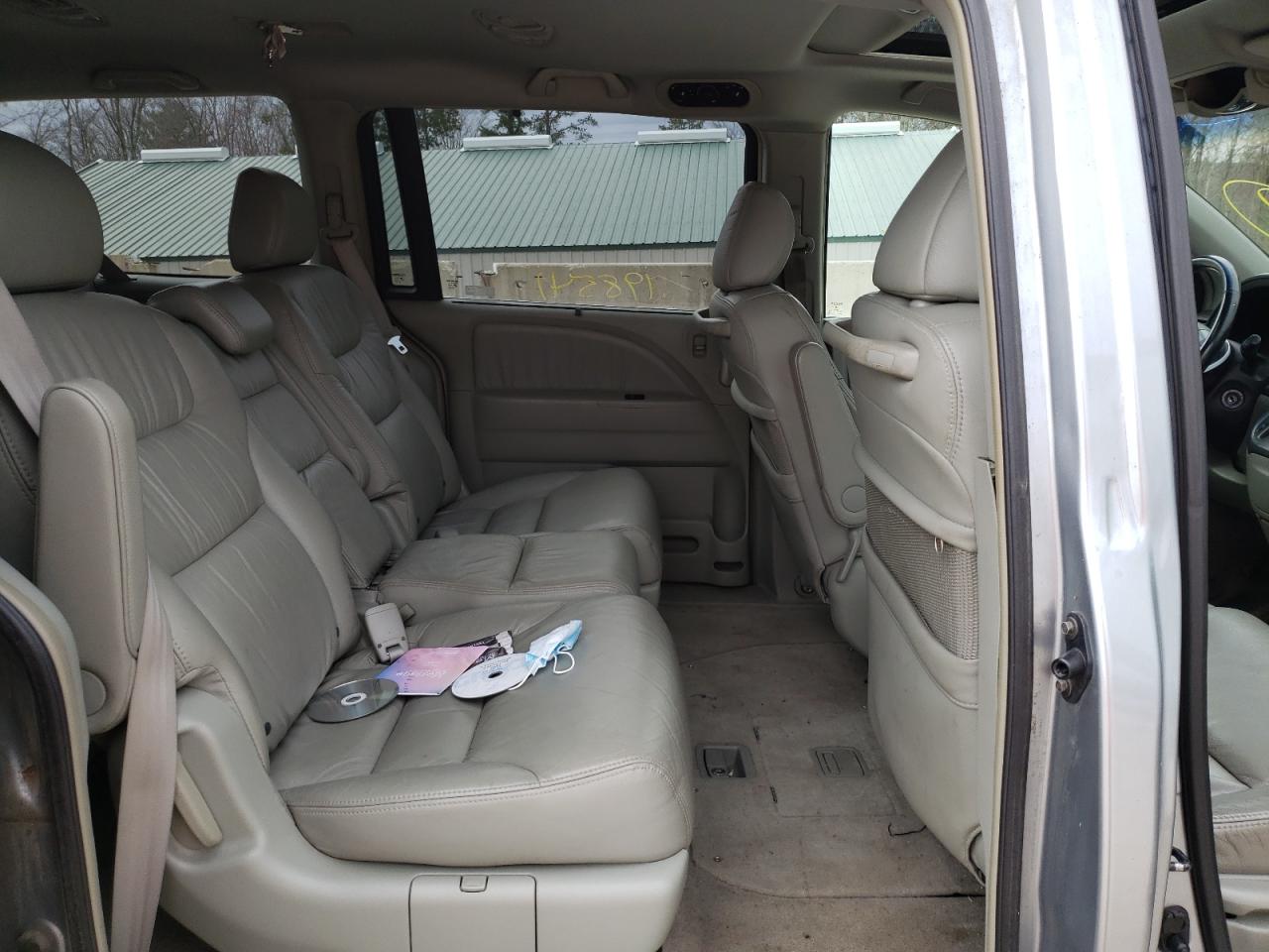 Photo 6 from auction – 2006 HONDA ODYSSEY EX with VIN 5FNRL38646B116241