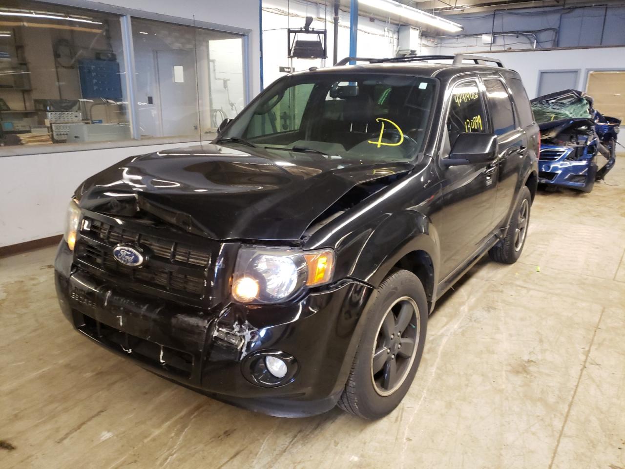 Photo 2 from auction – 2010 FORD ESCAPE XLT with VIN 1FMCU9DG7AKD26313