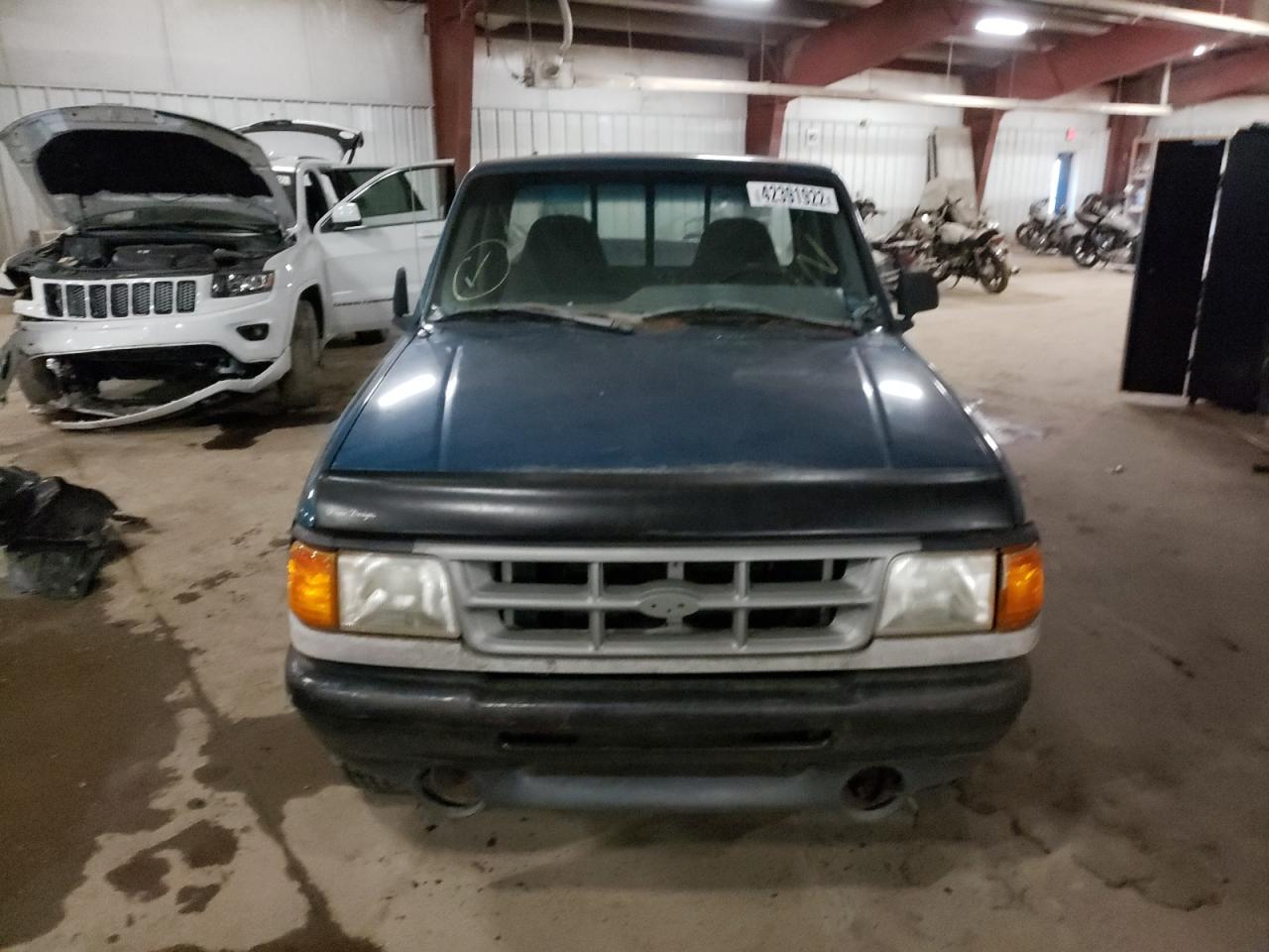 Photo 9 from auction – 1993 FORD RANGER with VIN 1FTCR11U2PUB34005