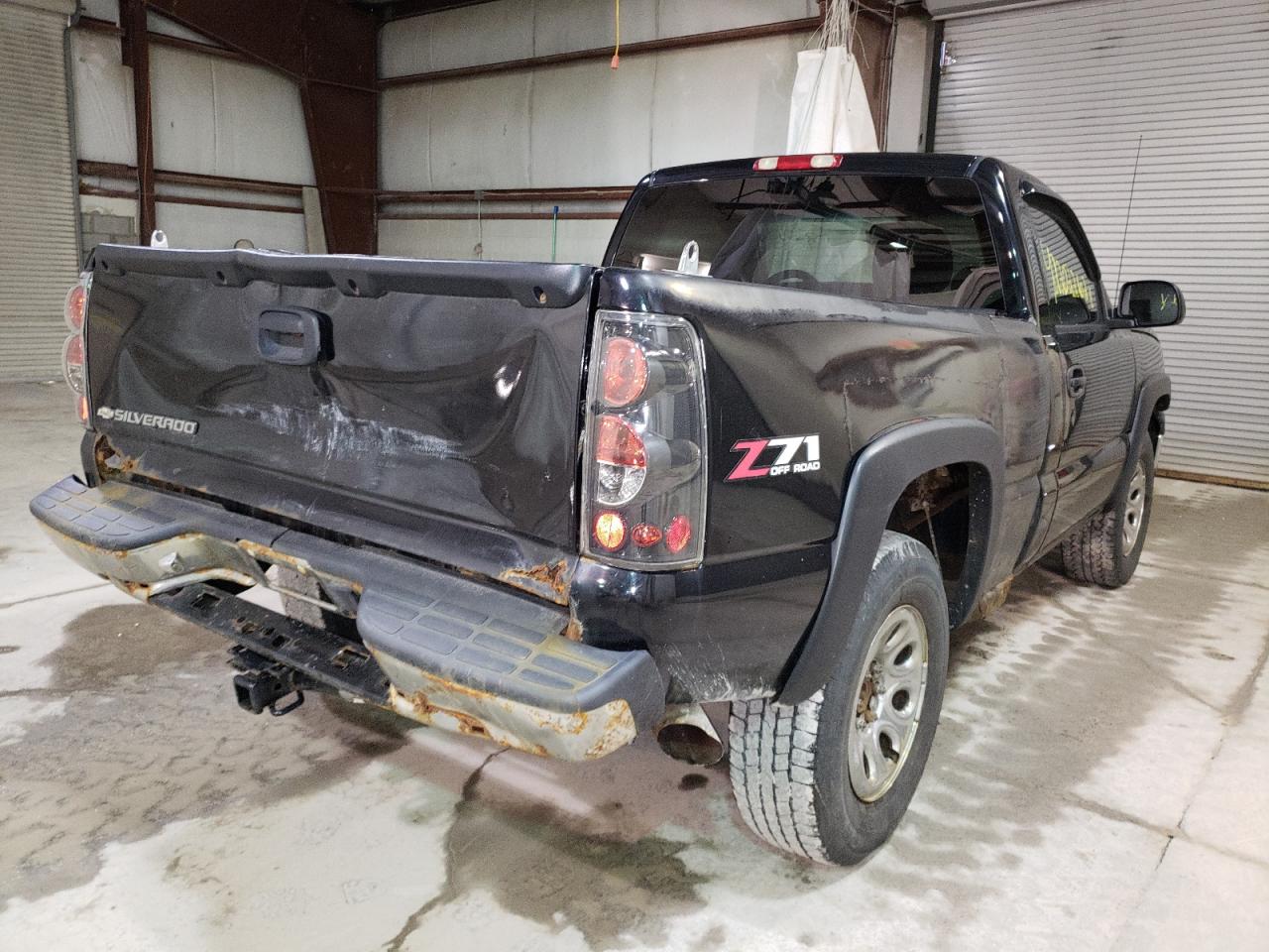 Photo 4 from auction – 2006 CHEVROLET SILVERADO with VIN 3GCEK14Z66G176652