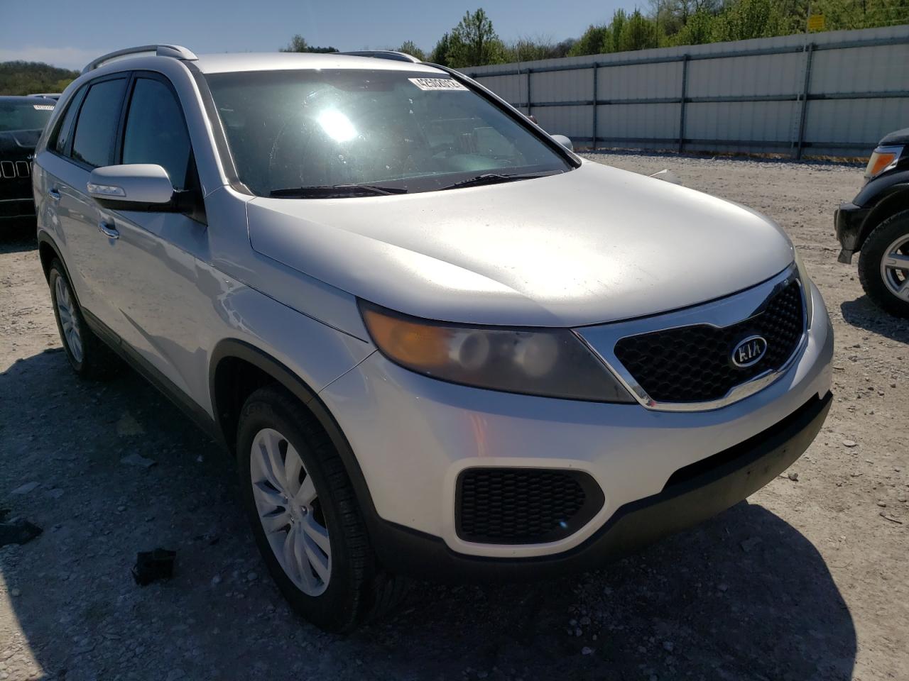 KIA SORENTO BA 2011 with VIN 5XYKT4A23BG062464 - Photo from auction