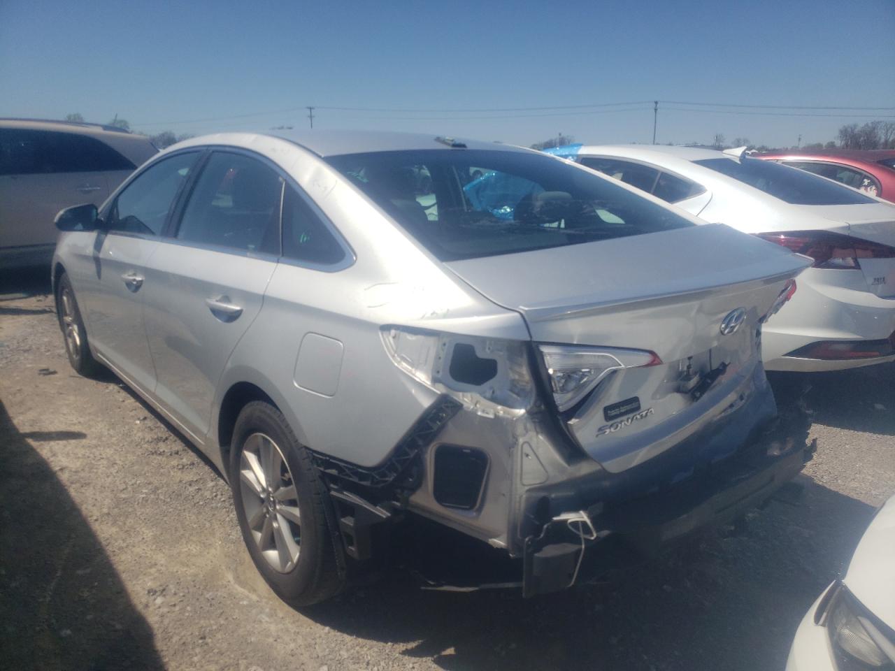 Photo 3 from auction – 2016 HYUNDAI SONATA SE with VIN 5NPE24AF8GH392605
