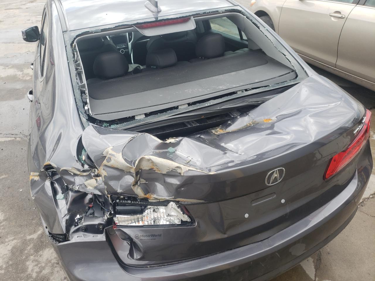 Photo 9 from auction – 2020 ACURA TLX with VIN 19UUB1F34LA017127