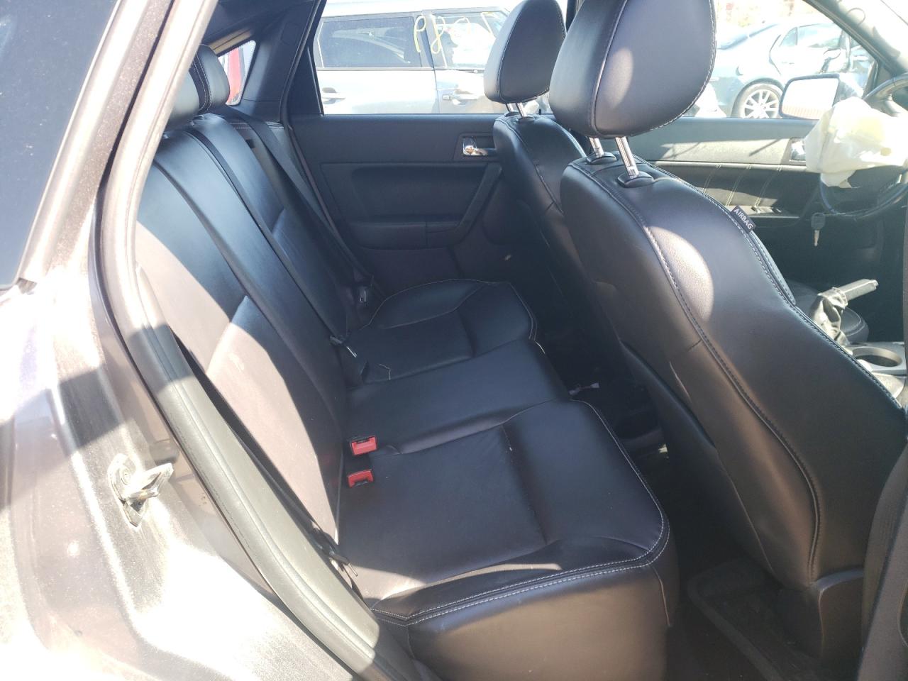 صورة رقم 6 من المزاد - 2011 FORD FOCUS SEL مع VIN 1FAHP3HN4BW194716