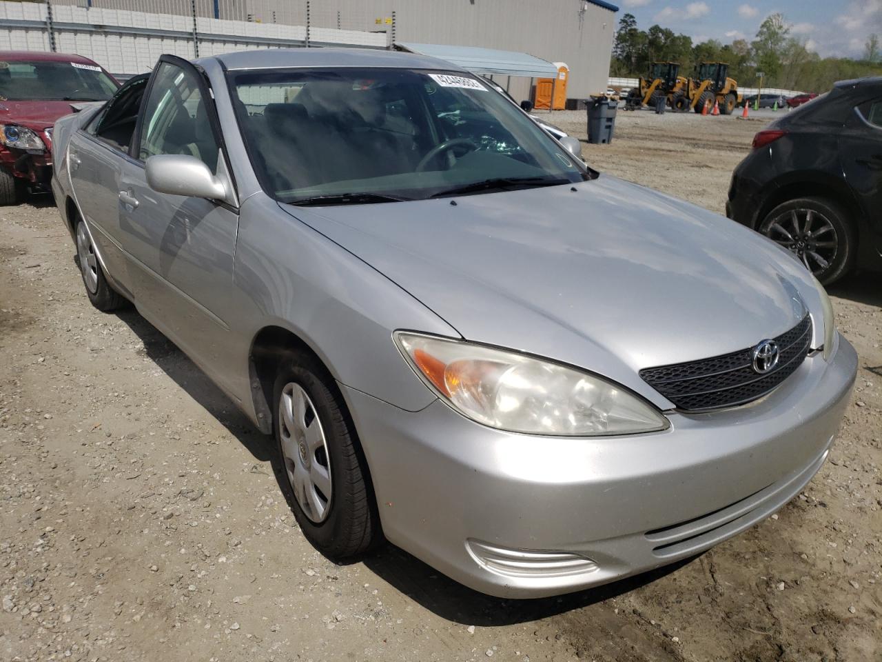 Photo 11 from auction – 2002 TOYOTA CAMRY LE with VIN 4T1BE32K42U592889