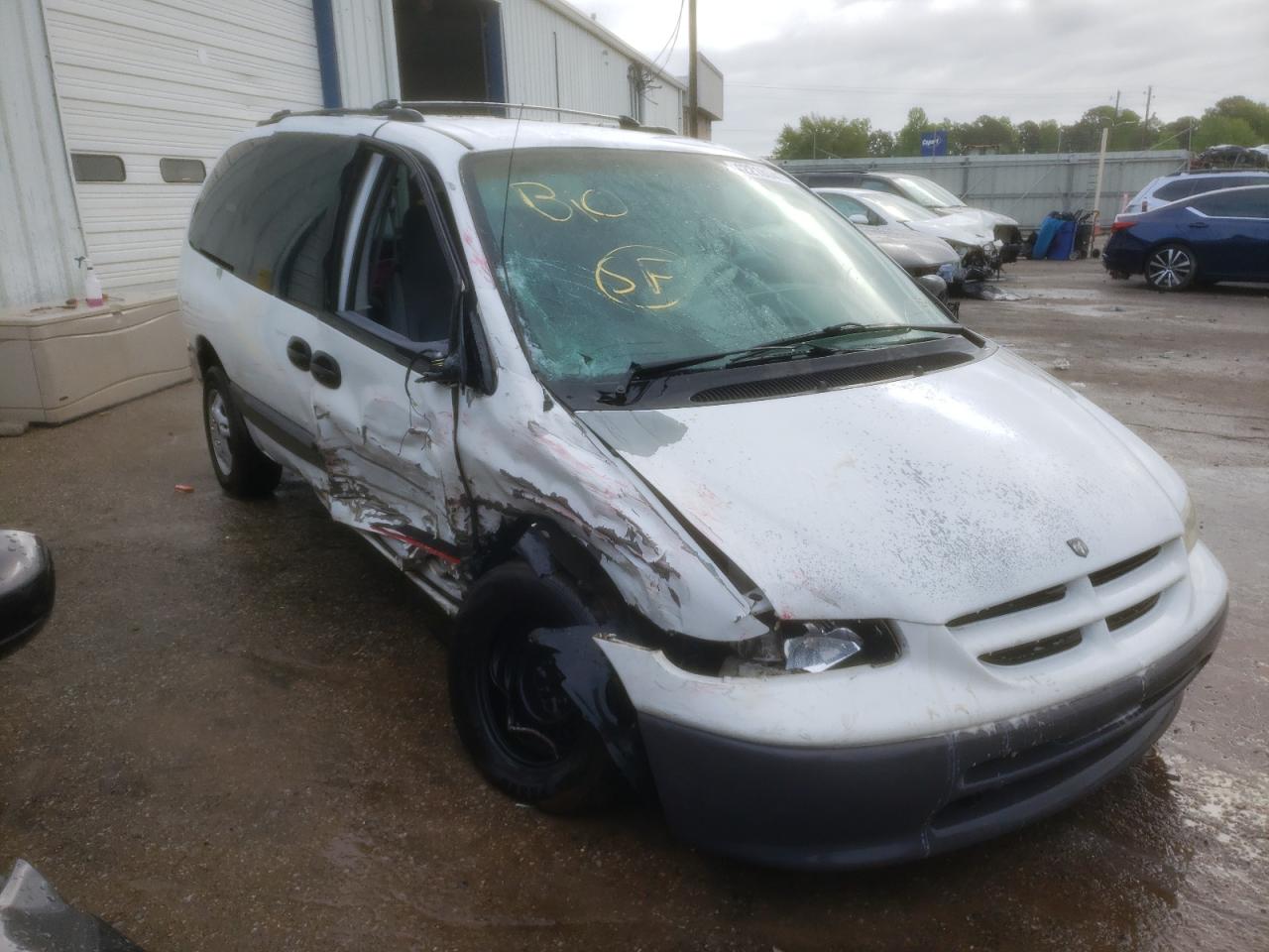 Photo 1 from auction – 1996 DODGE GRAND CARA with VIN 1B4GP44R6TB206097