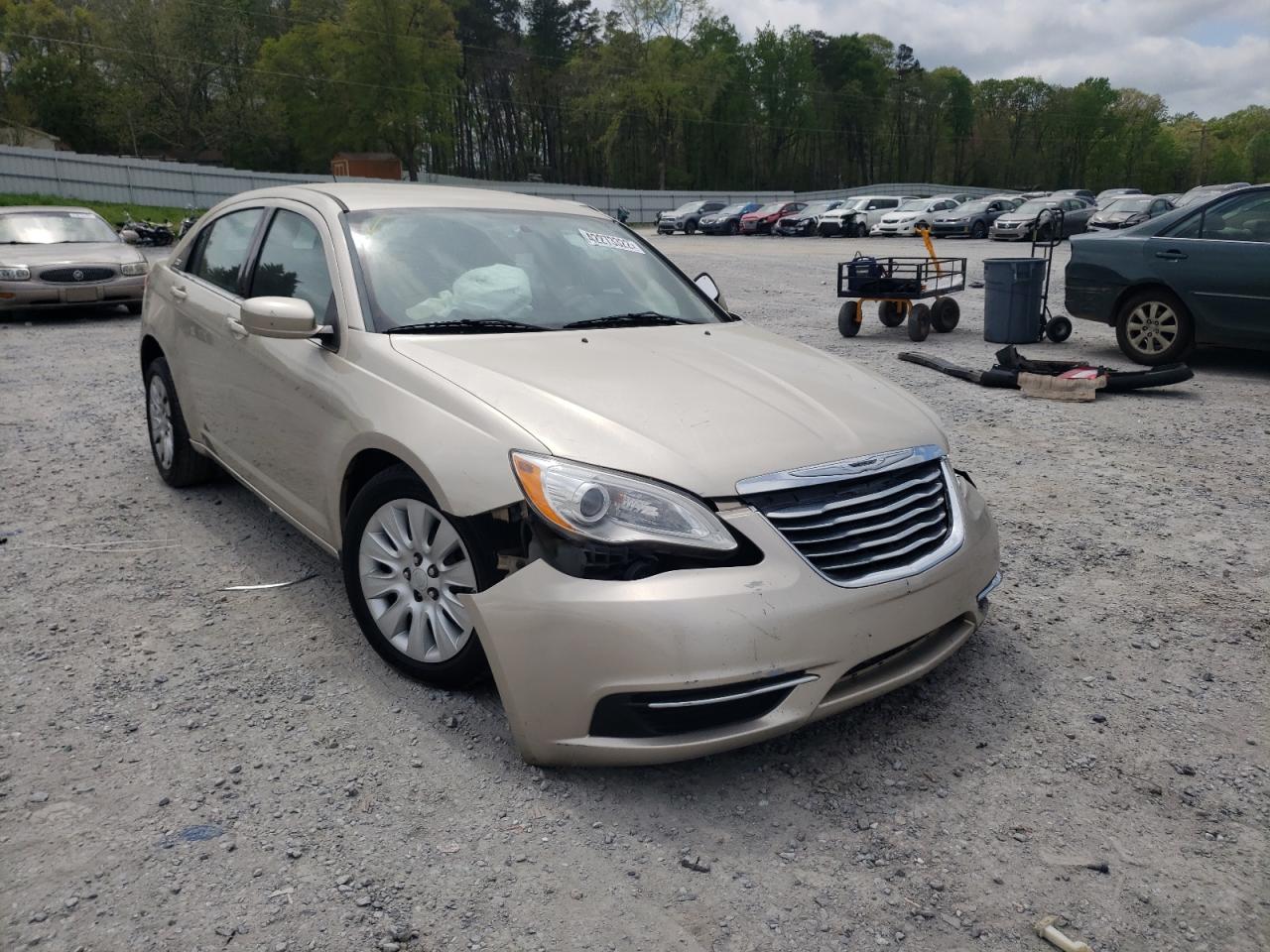 CHRYSLER 200 LX 2014 с VIN 1C3CCBAB9EN124105 - Фото с аукциона