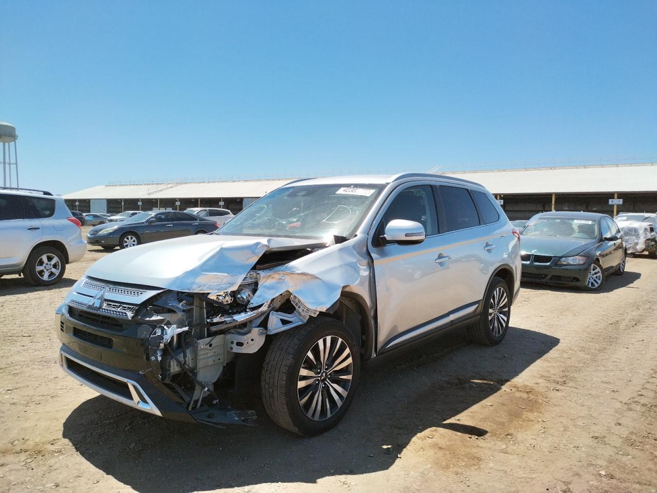 Photo 2 from auction – 2020 MITSUBISHI OUTLANDER with VIN JA4AD3A39LZ020325
