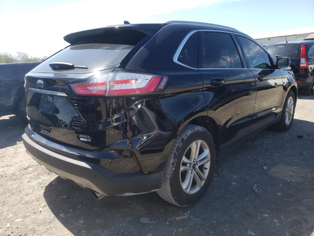 Photo 4 from auction – 2020 FORD EDGE SEL with VIN 2FMPK4J90LBB13457