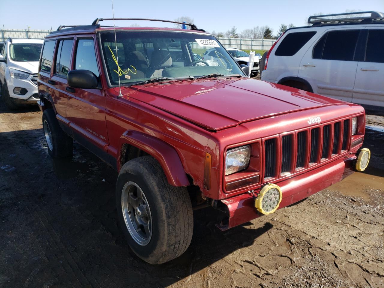 JEEP CHEROKEE S 1998 with VIN 1J4FJ68S6WL218803 - Photo from auction