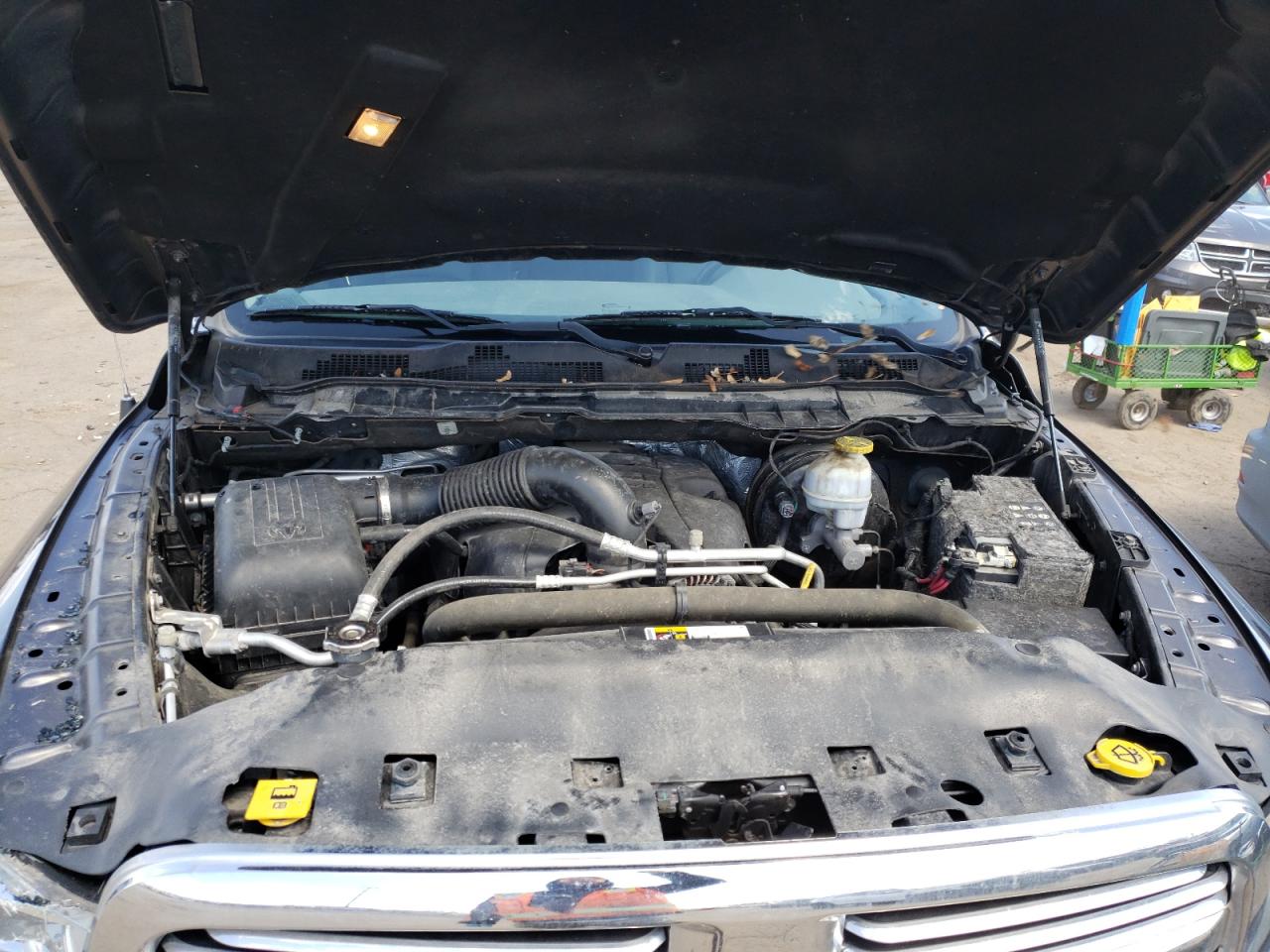 Photo 7 from auction – 2017 RAM 1500 SLT with VIN 3C6RR7LT7HG523865