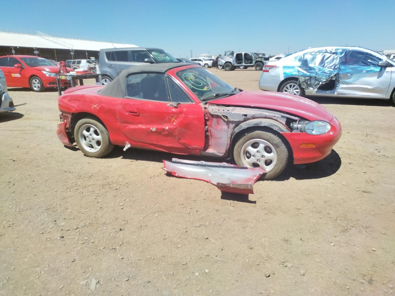 Photo 9 from auction – 1999 MAZDA MX-5 MIATA with VIN JM1NB3530X0108522