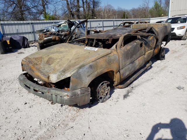 Photo 2 from auction – 2005 CHEVROLET SILVERADO with VIN 1GCHK29U45E136236