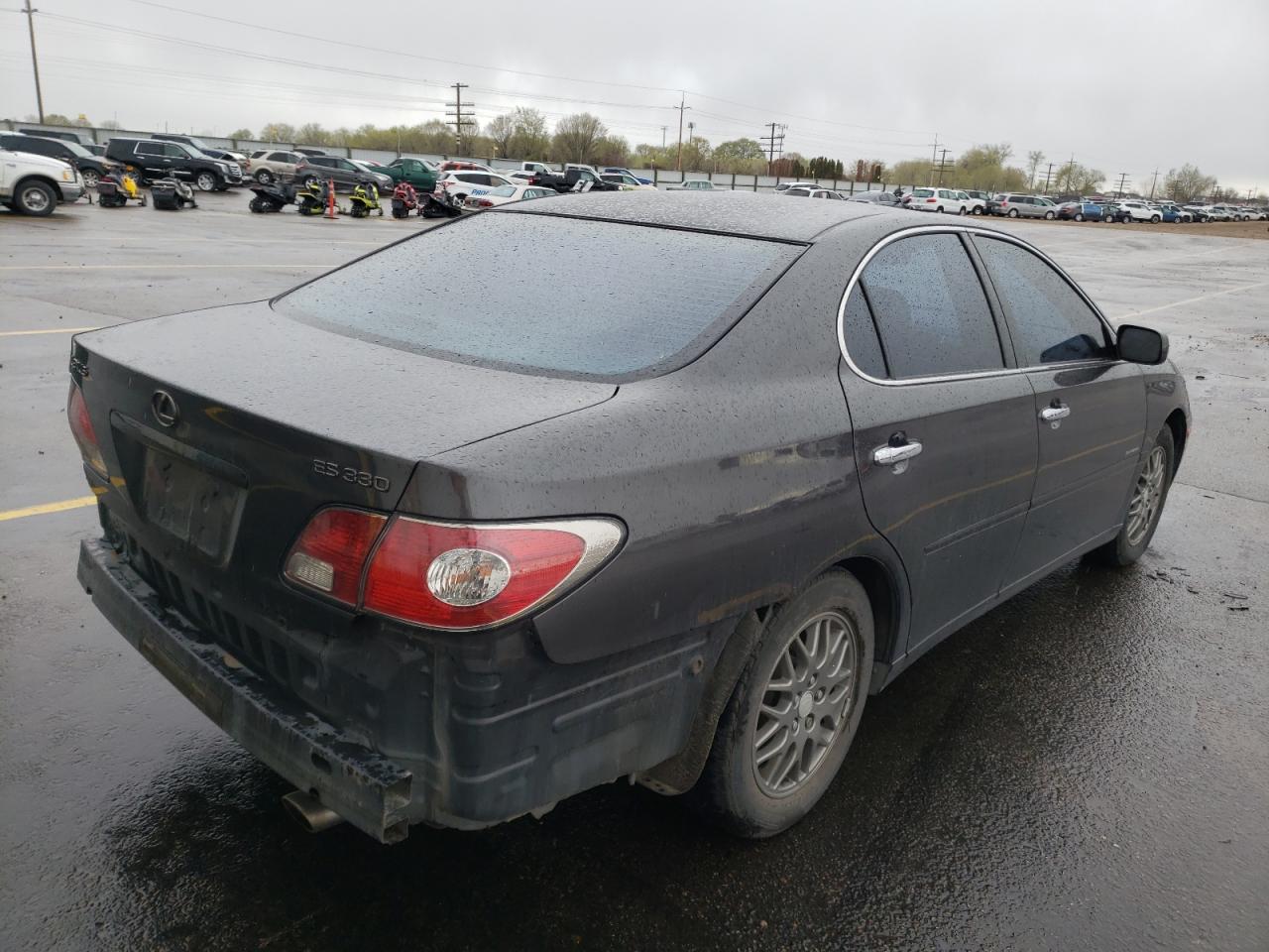 Photo 4 from auction – 2004 LEXUS ES 330 with VIN JTHBA30G945043361