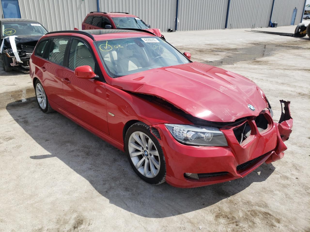 BMW 328 I 2011 with VIN WBAUT9C58BA191939 - Photo from auction