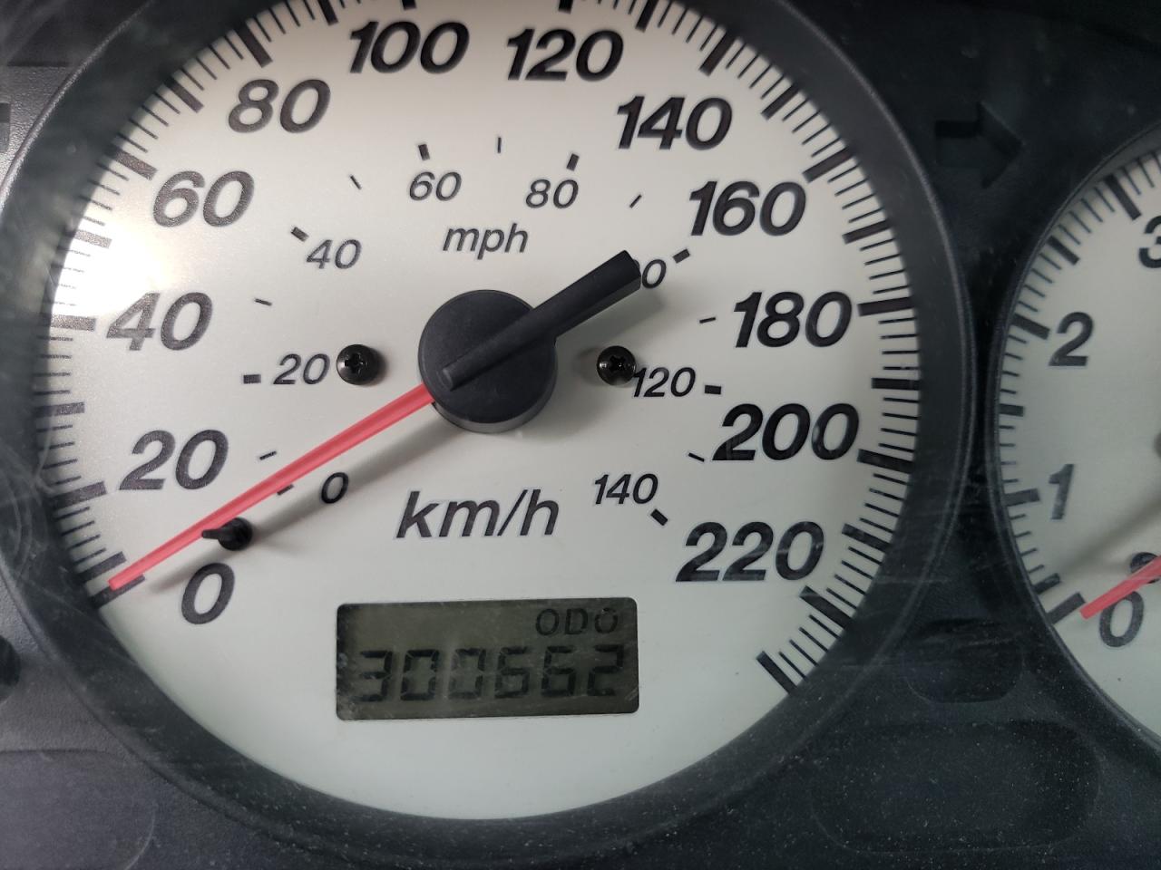 Фото 8 с аукциона – 2002 MAZDA PROTEGE PR с VIN JM1BJ245321595317