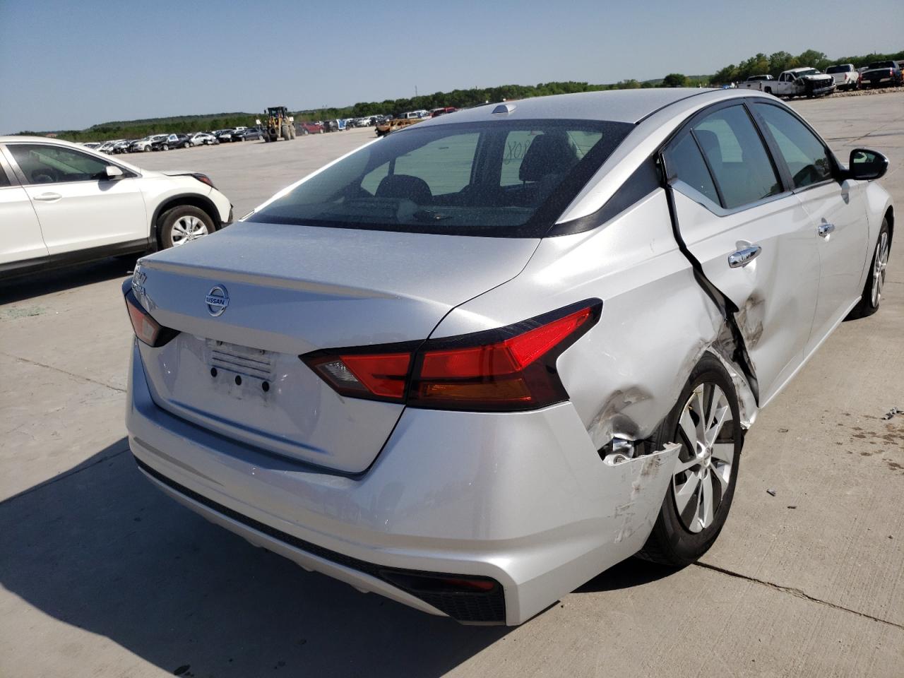 Photo 4 from auction – 2019 NISSAN ALTIMA S with VIN 1N4BL4BV7KC232246