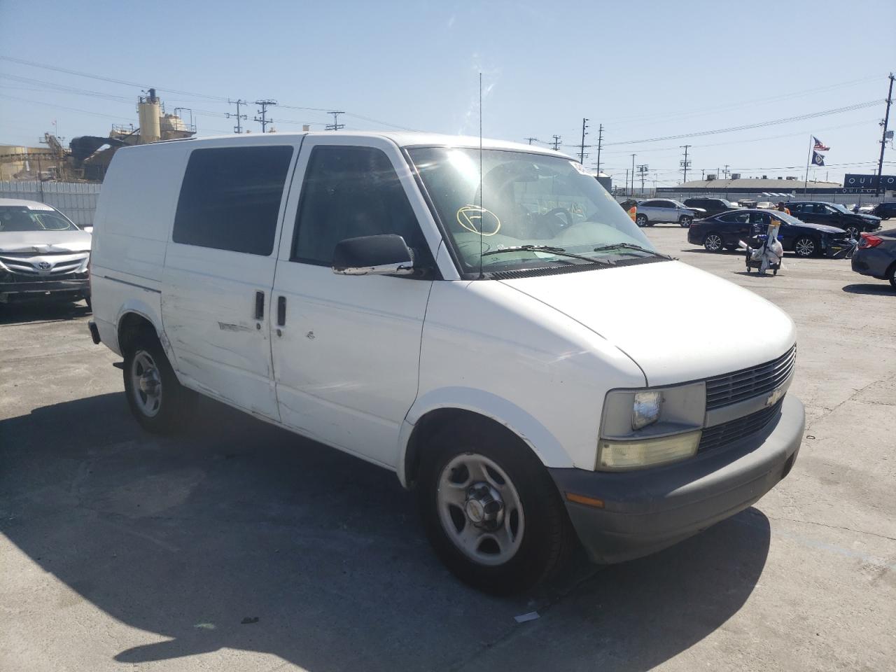 CHEVROLET ASTRO 2004 con VIN 1GCDM19X44B104349 - Foto de la subasta
