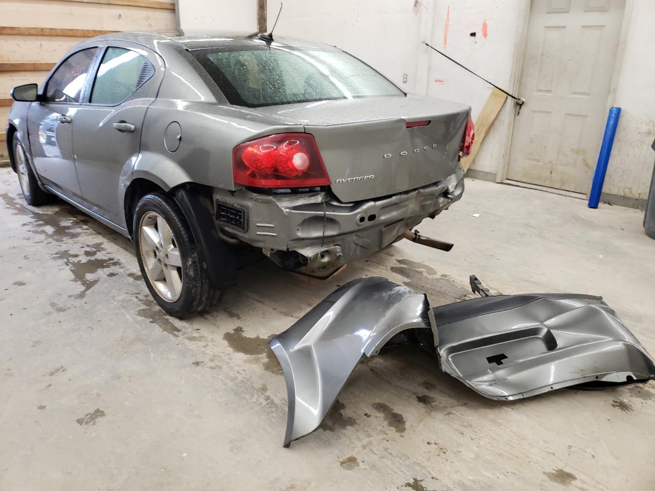 Photo 3 from auction – 2012 DODGE AVENGER SE with VIN 1C3CDZAB4CN237608