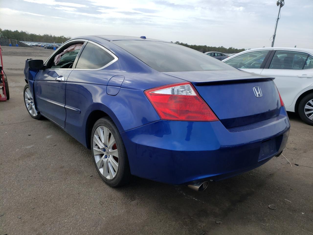 Photo 3 from auction – 2010 HONDA ACCORD EXL with VIN 1HGCS2B81AA003394