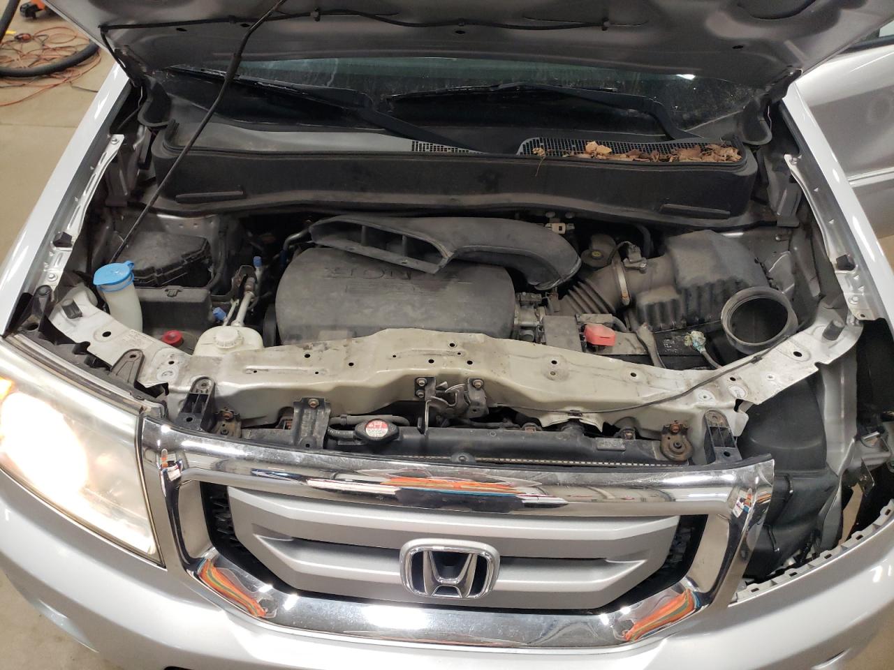 Photo 7 from auction – 2011 HONDA PILOT with VIN 5FNYF4H49BB075199